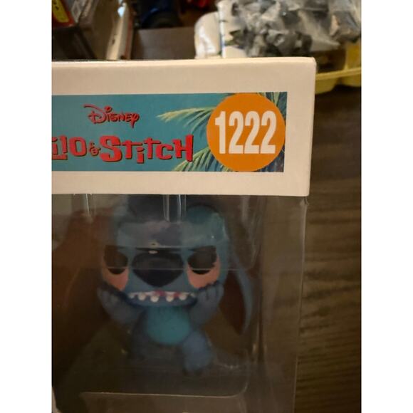 Funko Pop Disney Lilo and Stitch - Limited Edition Annoyed Stitch-1222 - Picture 5 of 10